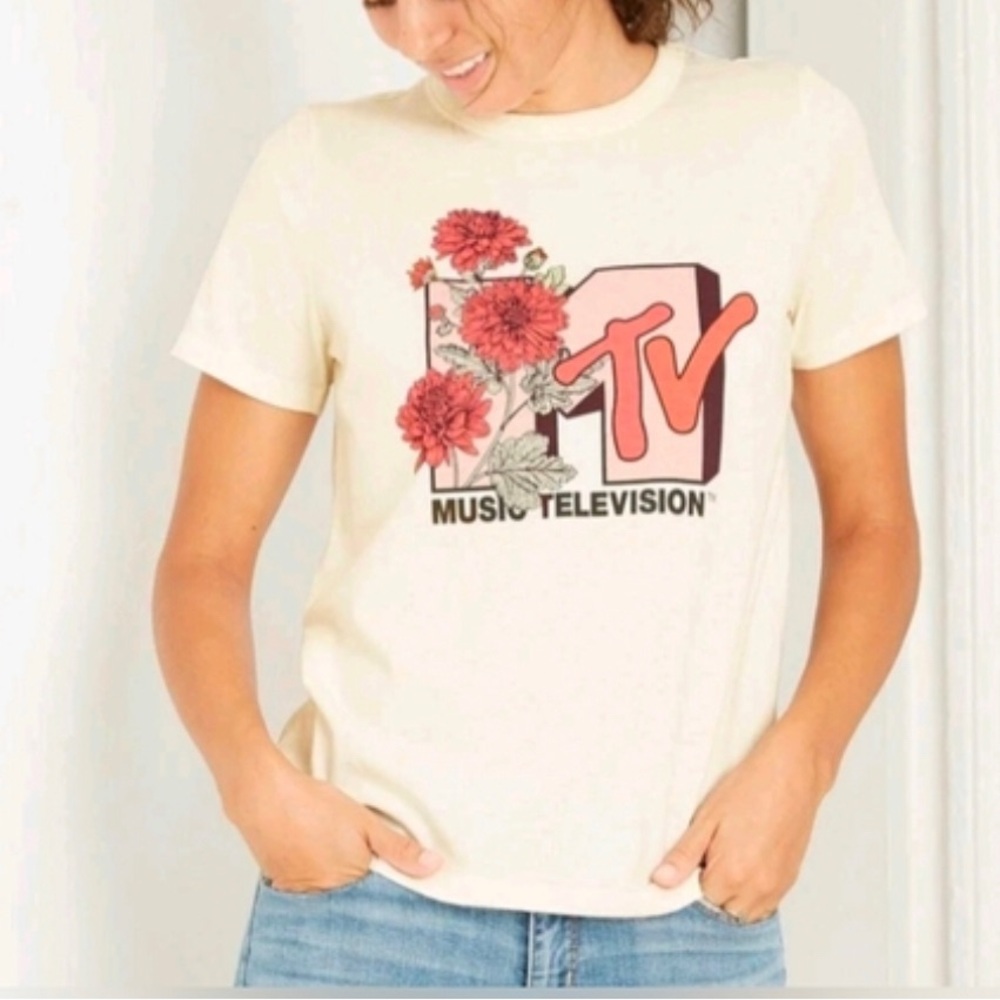 MTV Cream Tee with Coral Logo & Teal Floral Accents Size M